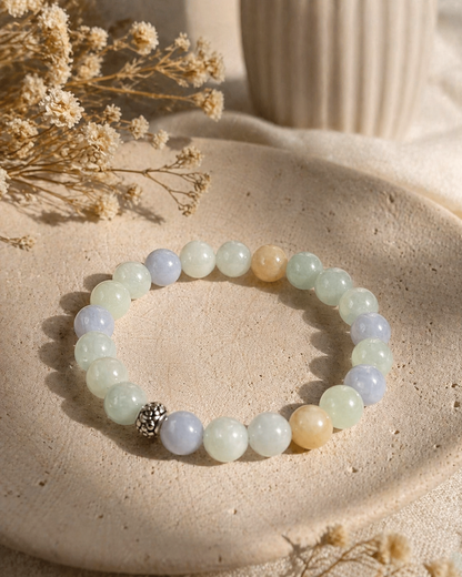 Aquamarine Bracelet for clear expression